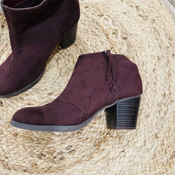 Old Navy Dark Purple Booties - Picture 8 of 11
